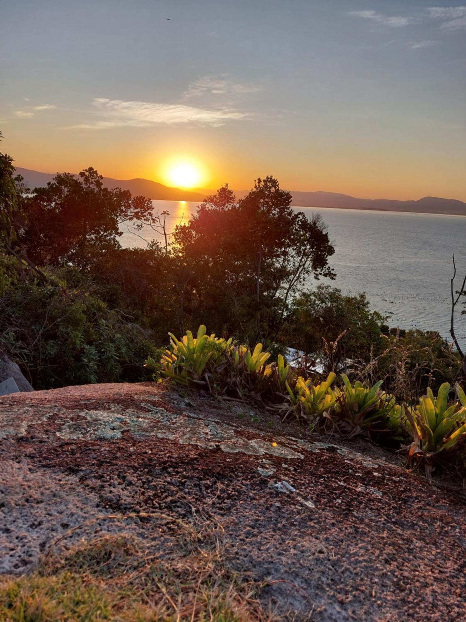 Casa Mirante Do Sol-Vista Exuberante Com Spa Governador Celso Ramos Kültér fotó